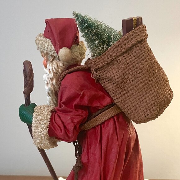 Two VINTAGE "POSSIBLE DREAMS" Clothtique Santas, Collectible Santas - Picture 11 of 14